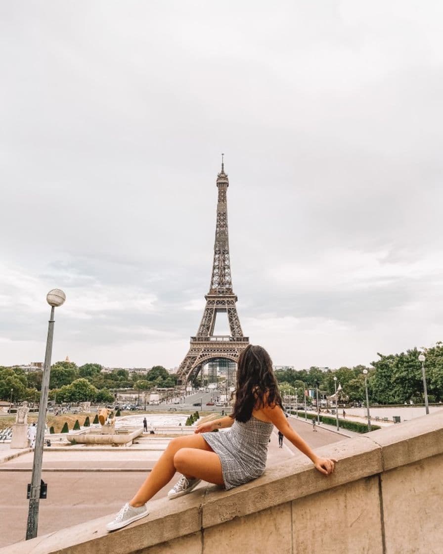 Place Torre Eiffel