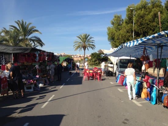 Lugar Playa Flamenca Market Sabado