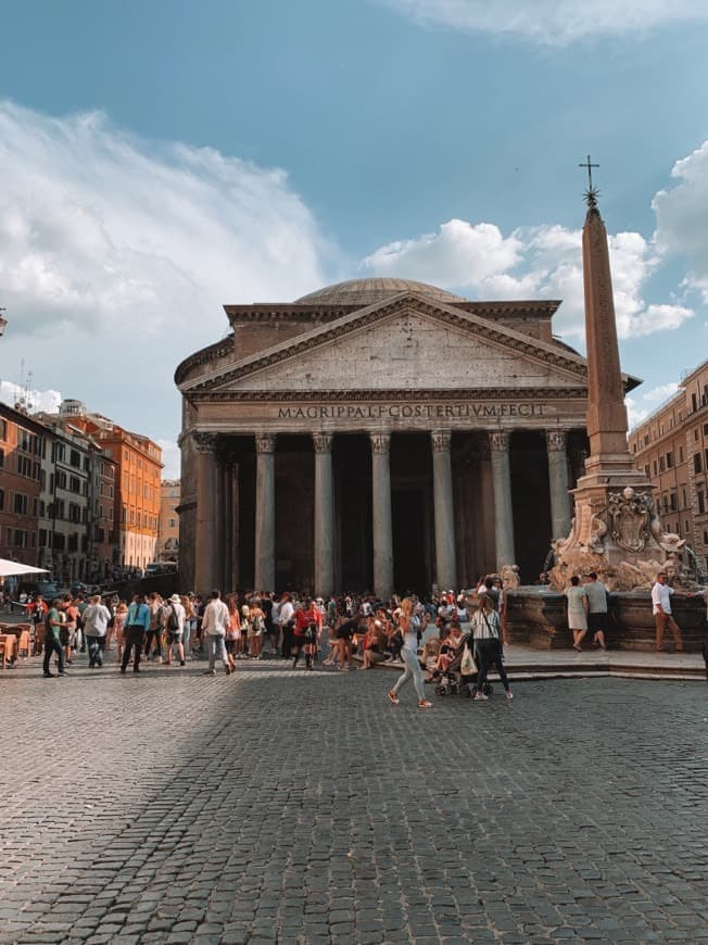 Place Pantheon