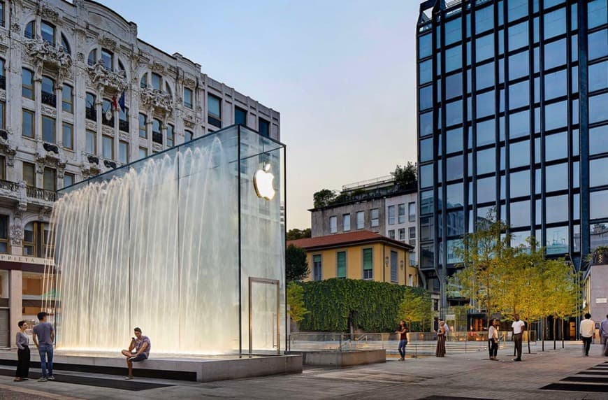 Place Apple