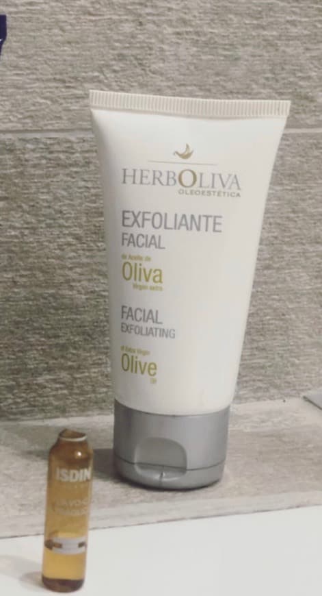 Producto Herboliva exfoliante facial