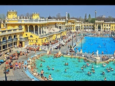 Place Széchenyi Thermal Bath