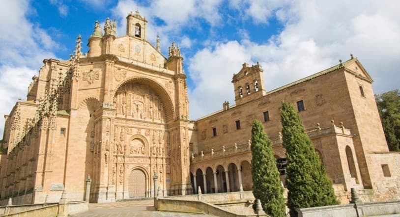 Lugar Convento de San Esteban