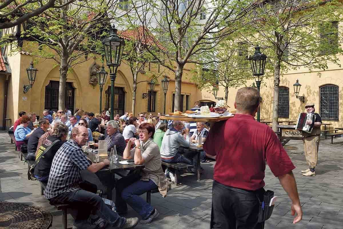 Restaurantes U Fleků