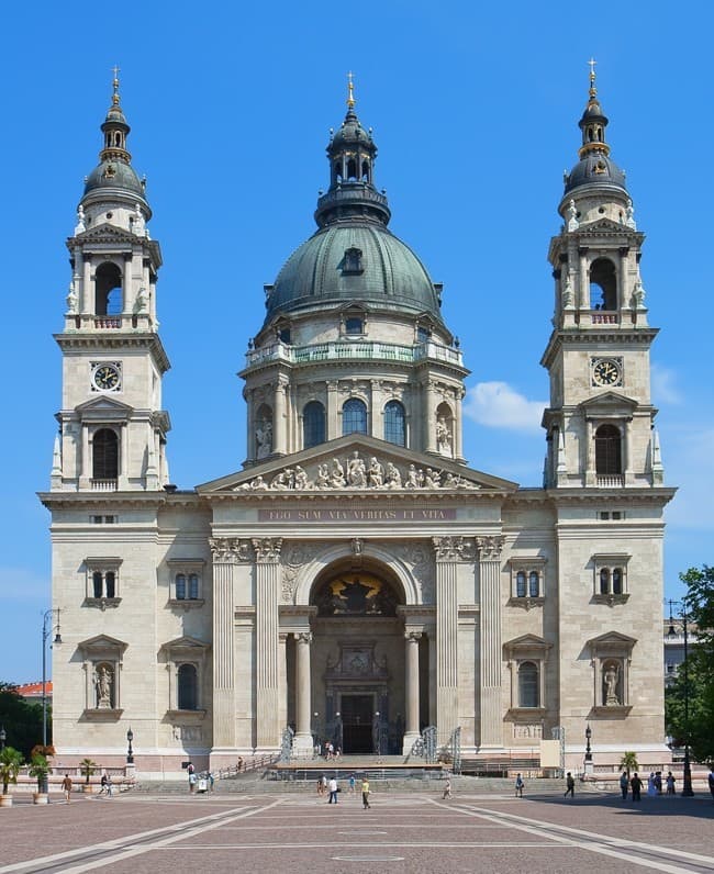 Lugar Basílica de San Esteban