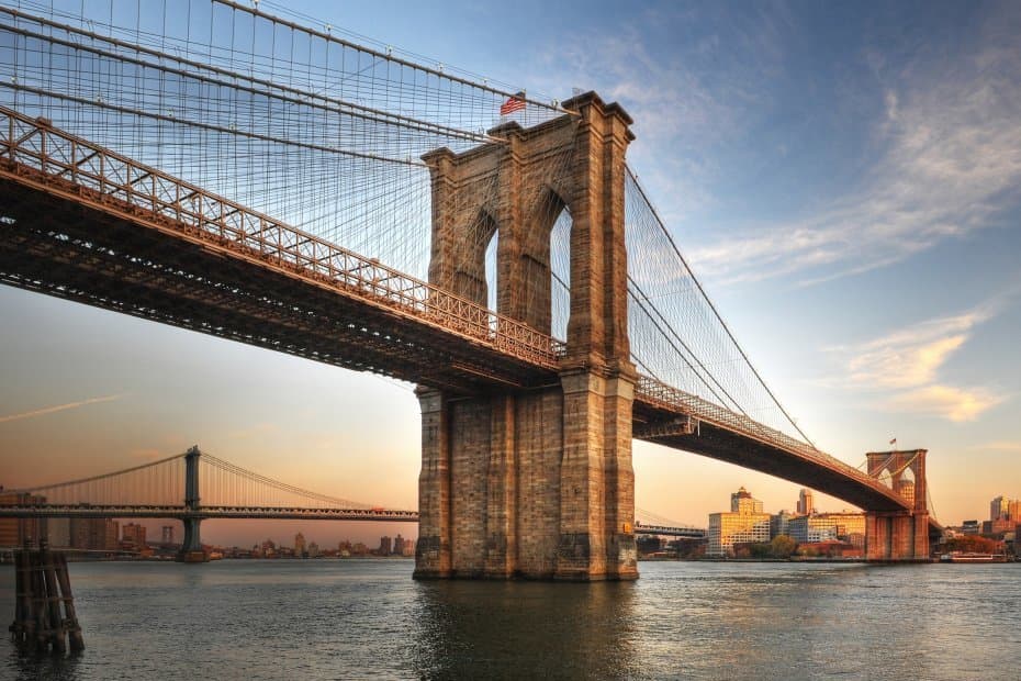 Place Brooklyn Bridge