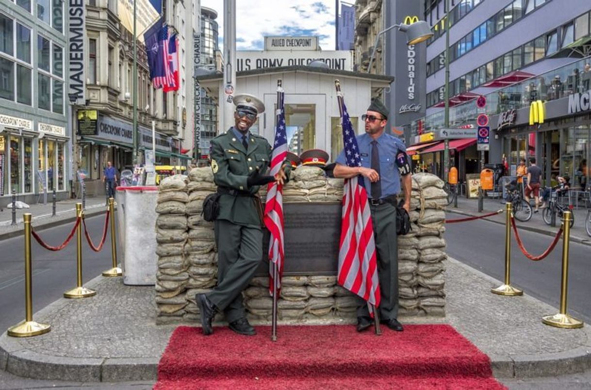 Place Checkpoint Charlie