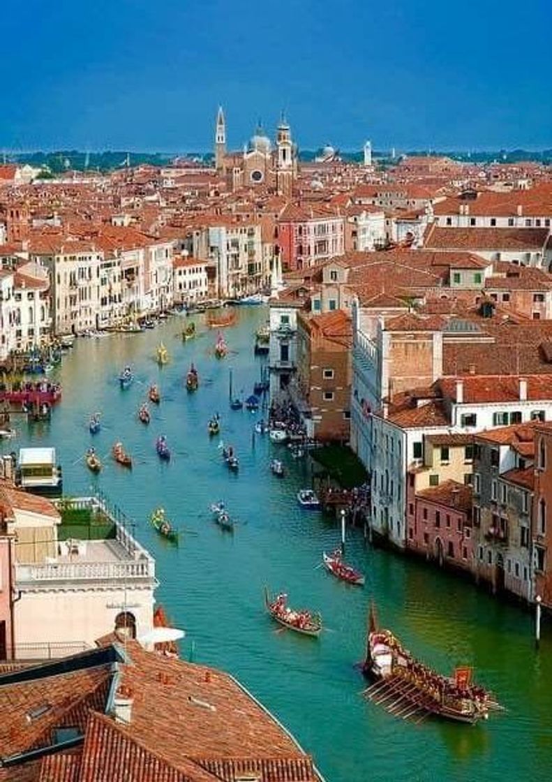 Place Gran Canal de Venecia