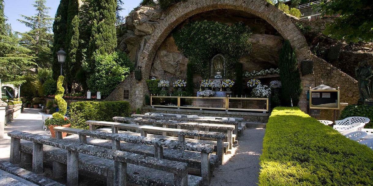 Place Gruta de Nuestra Señora de Begoña