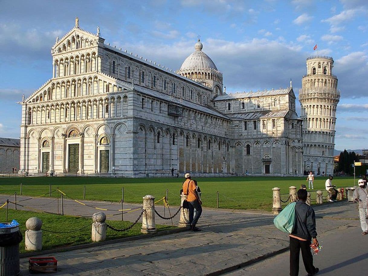 Place Duomo de Pisa