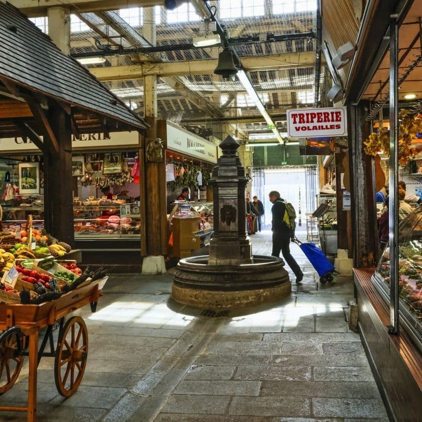 Place Marché couvert Saint-Quentin