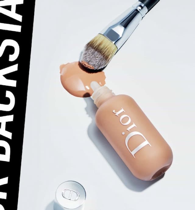 Moda BACKSTAGE Face & Body Foundation - Dior | Sephora