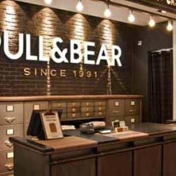 Place Pull&Bear