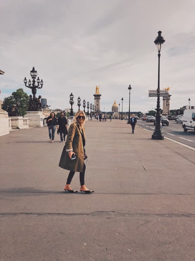 Place Pont Alexandre III