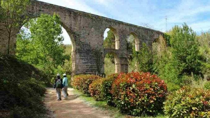 Lugar Sant Pere de Riudebitlles Aqueduct