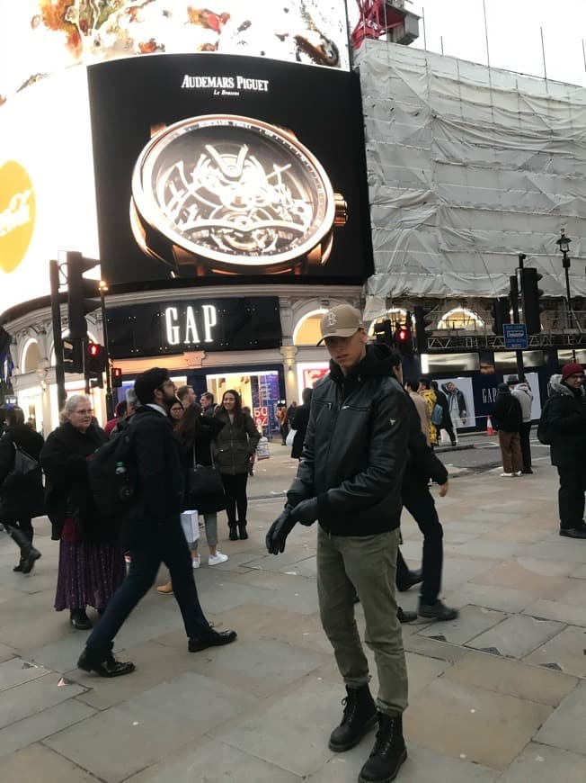 Lugar Piccadilly Circus