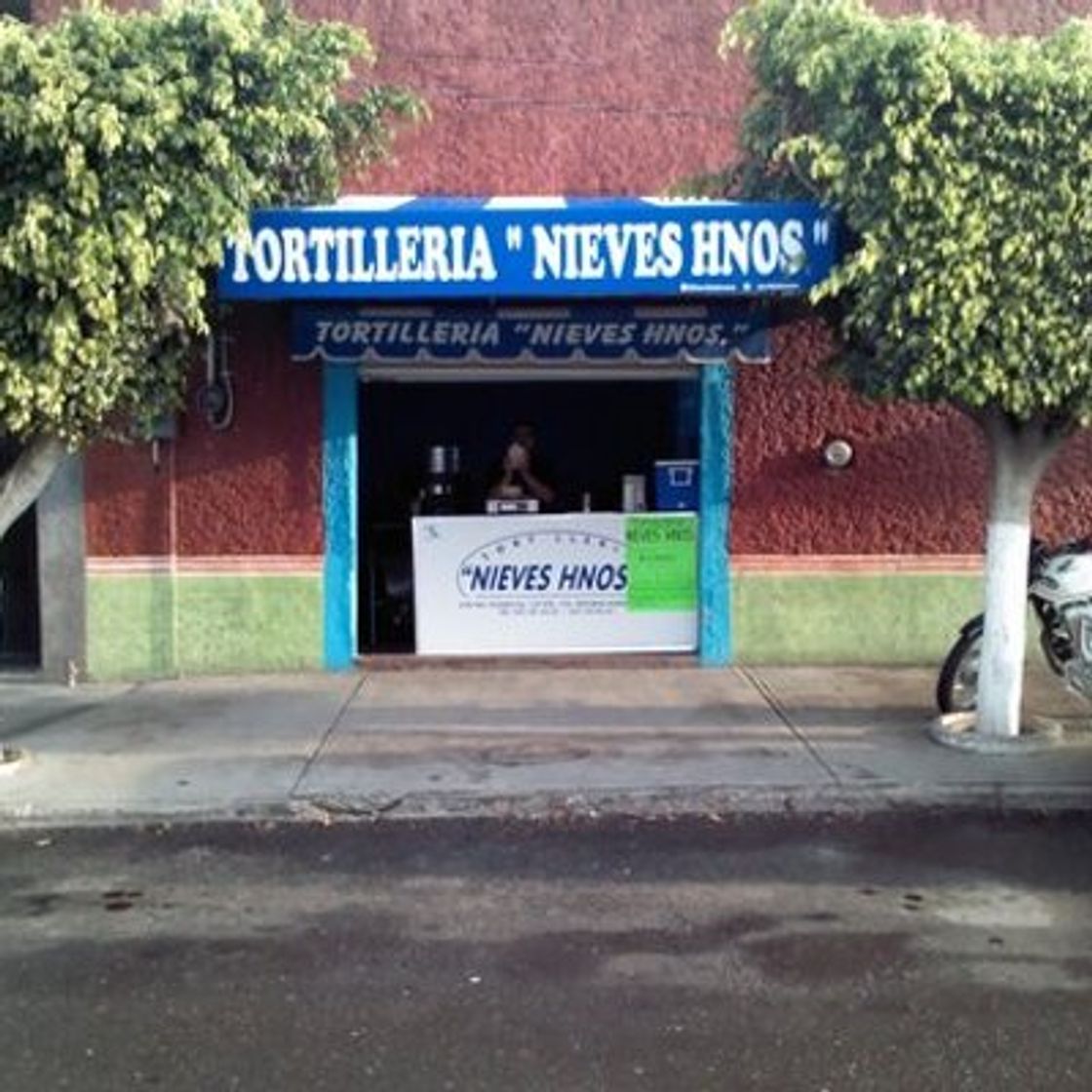 Lugar TORTILLERIA NIEVES HNOS