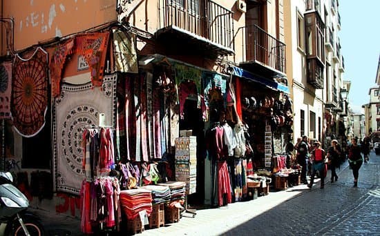 Moda Calle Elvira (Granada) - 2019 All You Need to Know BEFORE You ...