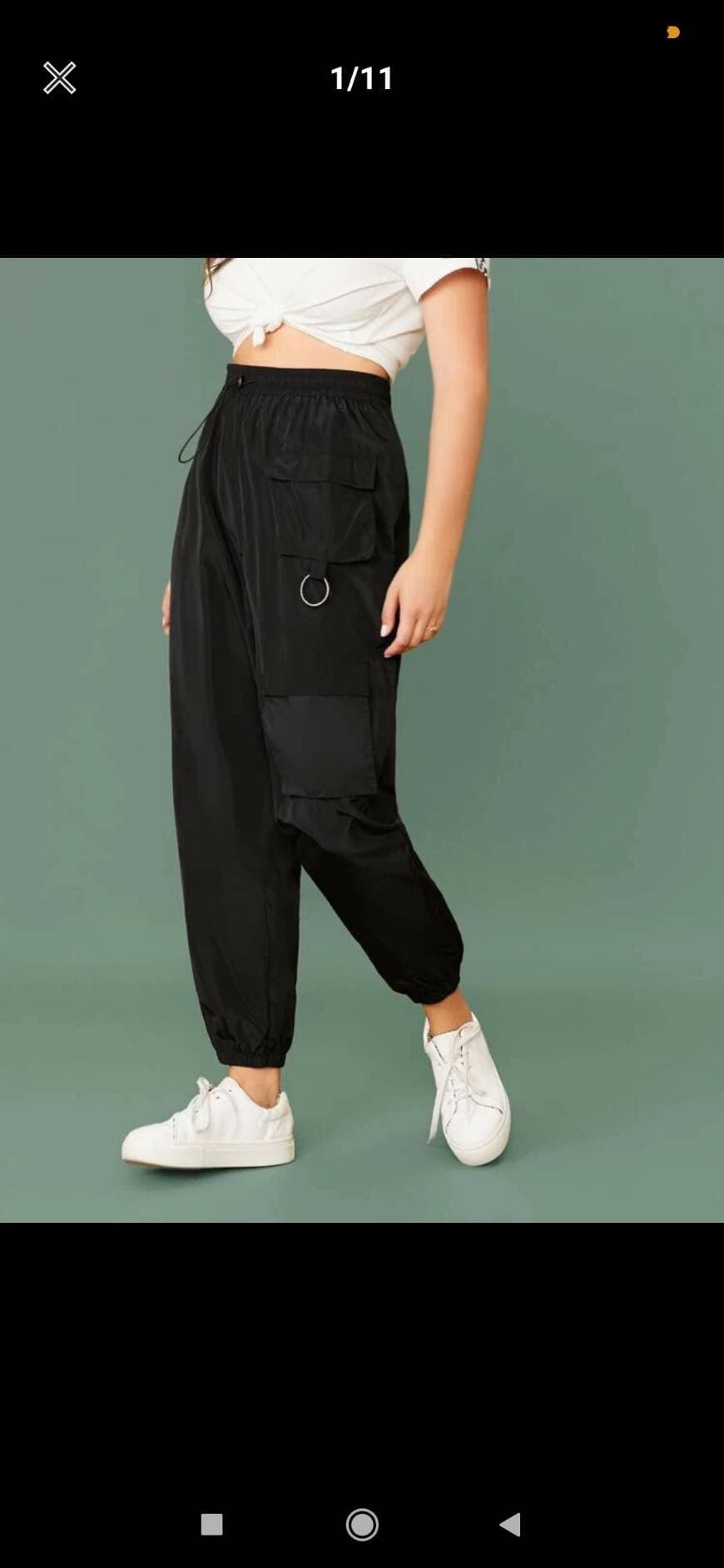 Moda Pantalones negros con bolsillos con solapa