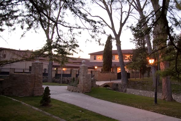 Place BODEGAS CASTILLO DE SAJAZARRA