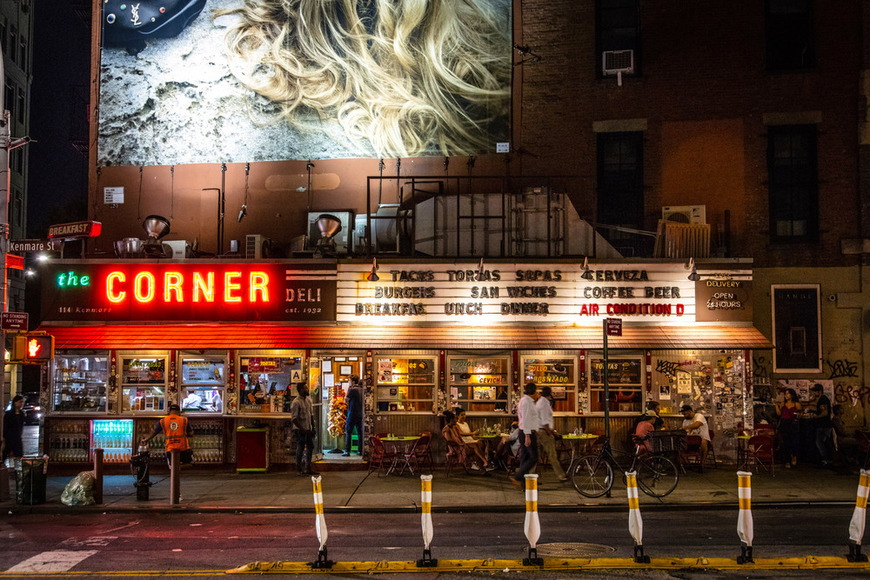 Lugar La Esquina - SoHo