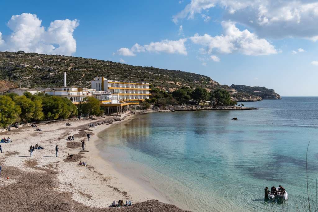 Place Calamosca beach