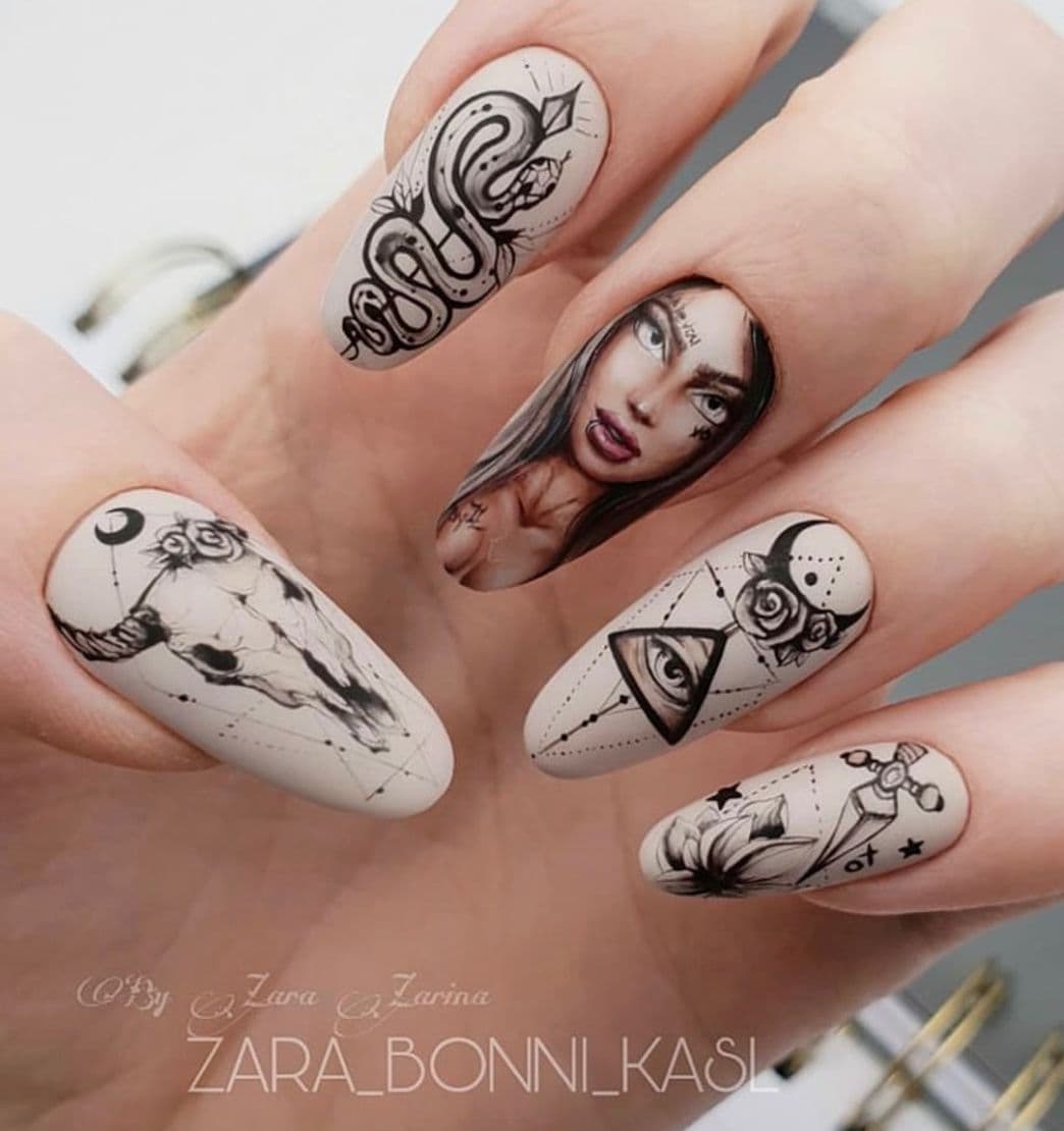 Fashion Nails - Zara Bonni Kasl