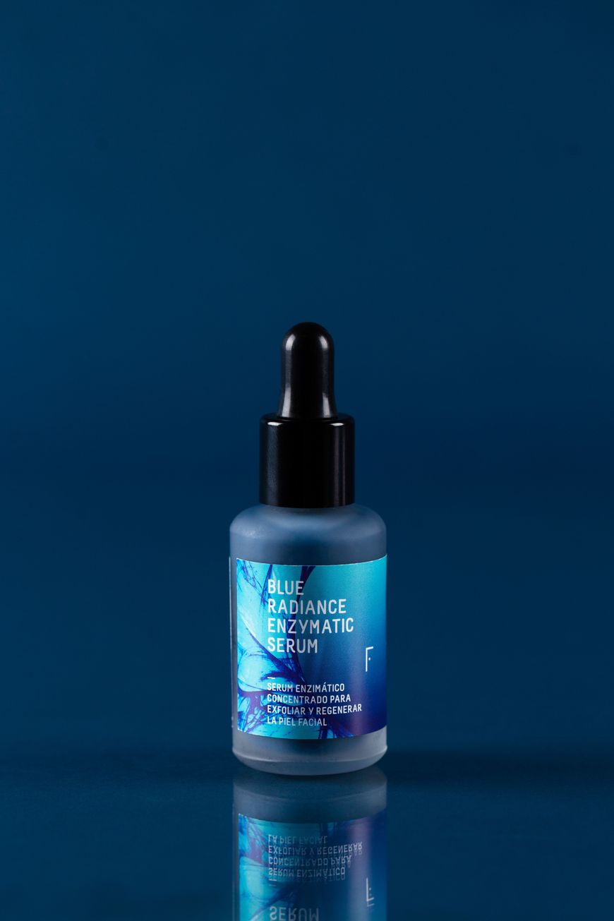 Producto Blue Radiance Enzymatic Serum