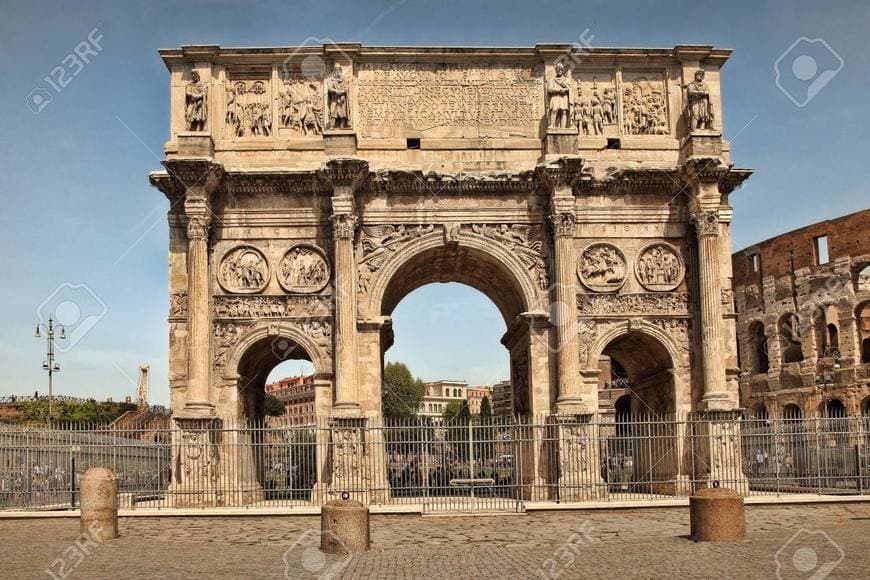 Place Arco de Constantino