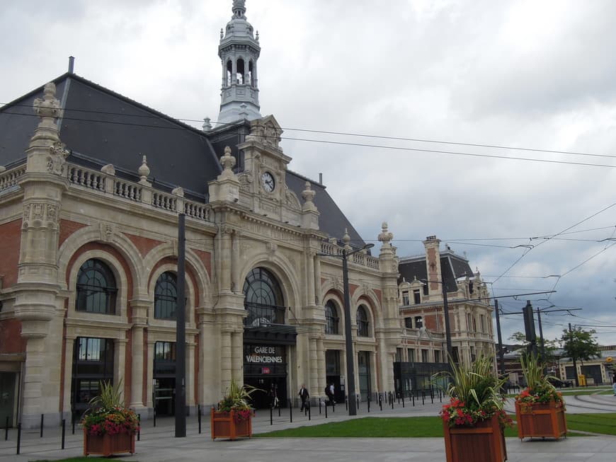 Place Valenciennes