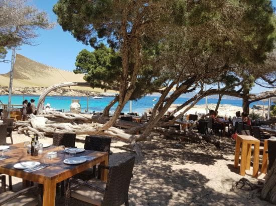 Restaurantes Cala Bassa Beach Club (CBbC)