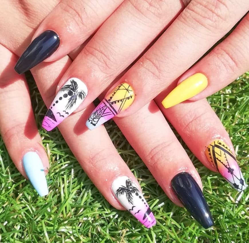 Moda Nails 🌴 