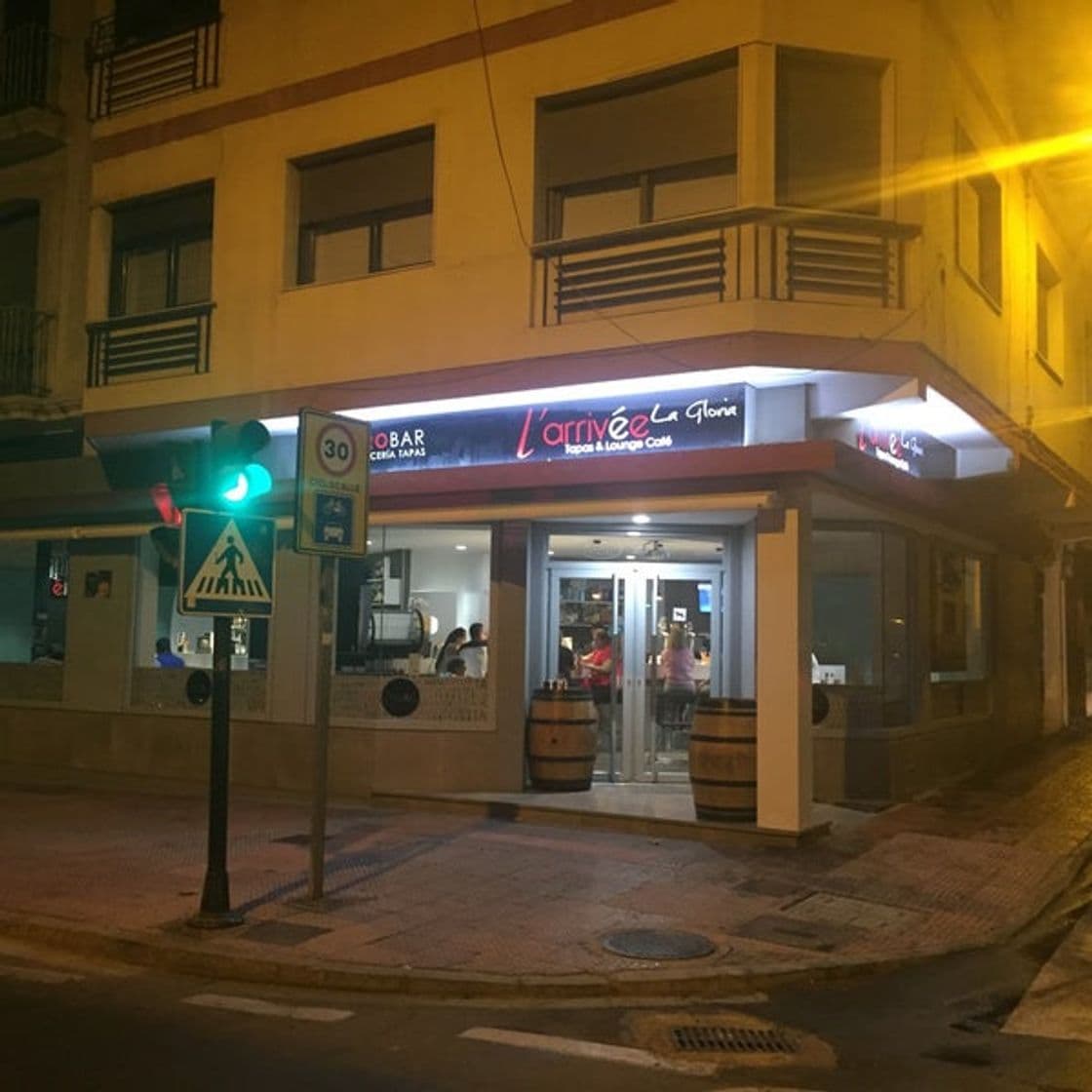 Restaurantes L'arrivée La Gloria