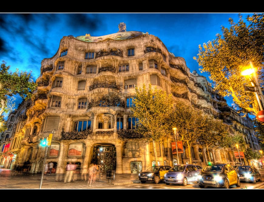 Restaurantes La Pedrera