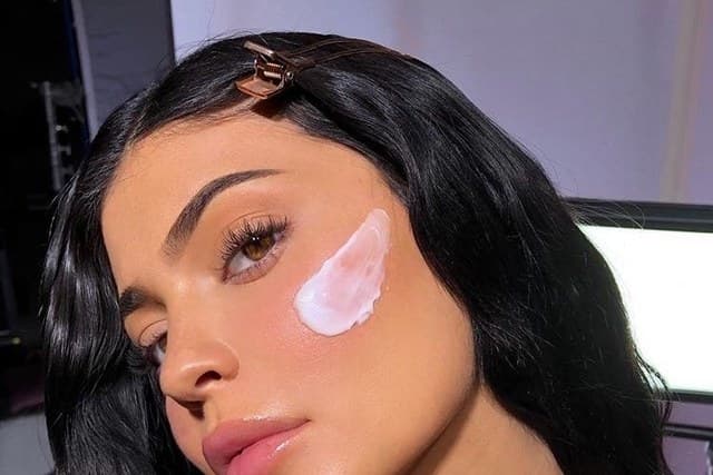 Moda Kylie Skin by Kylie Jenner | Official Website