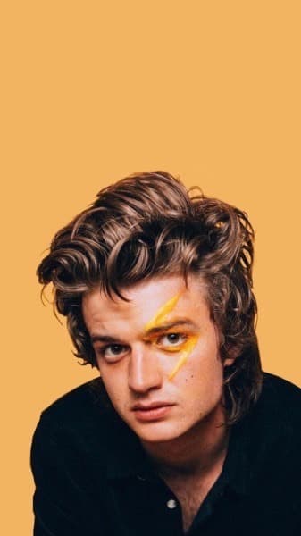 Moda Joe Keery 