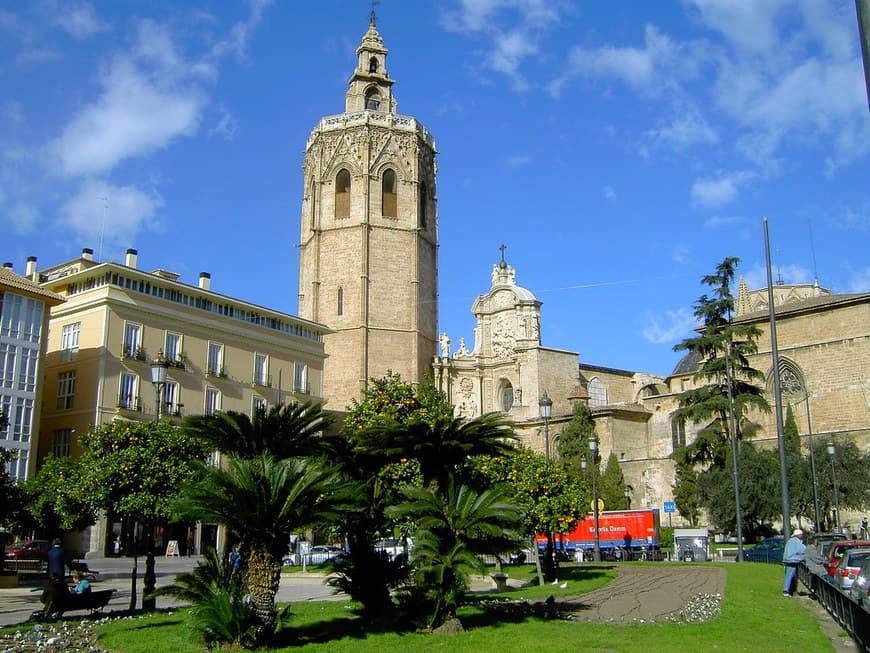 Lugar Plaza de la Reina