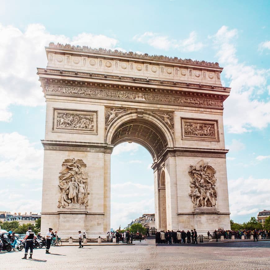 Lugar Arc de Triomphe