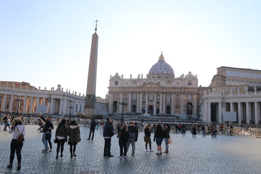 Lugar Piazza San Pietro