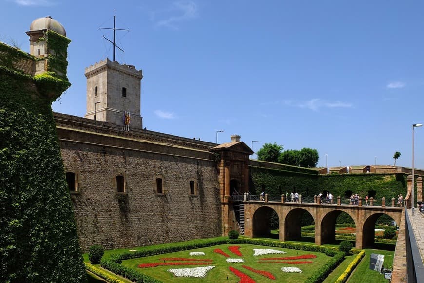 Place Castillo de Montjuïc