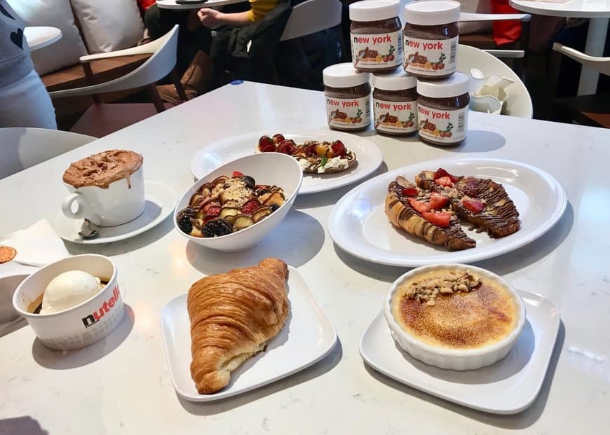 Restaurants Nutella Cafe