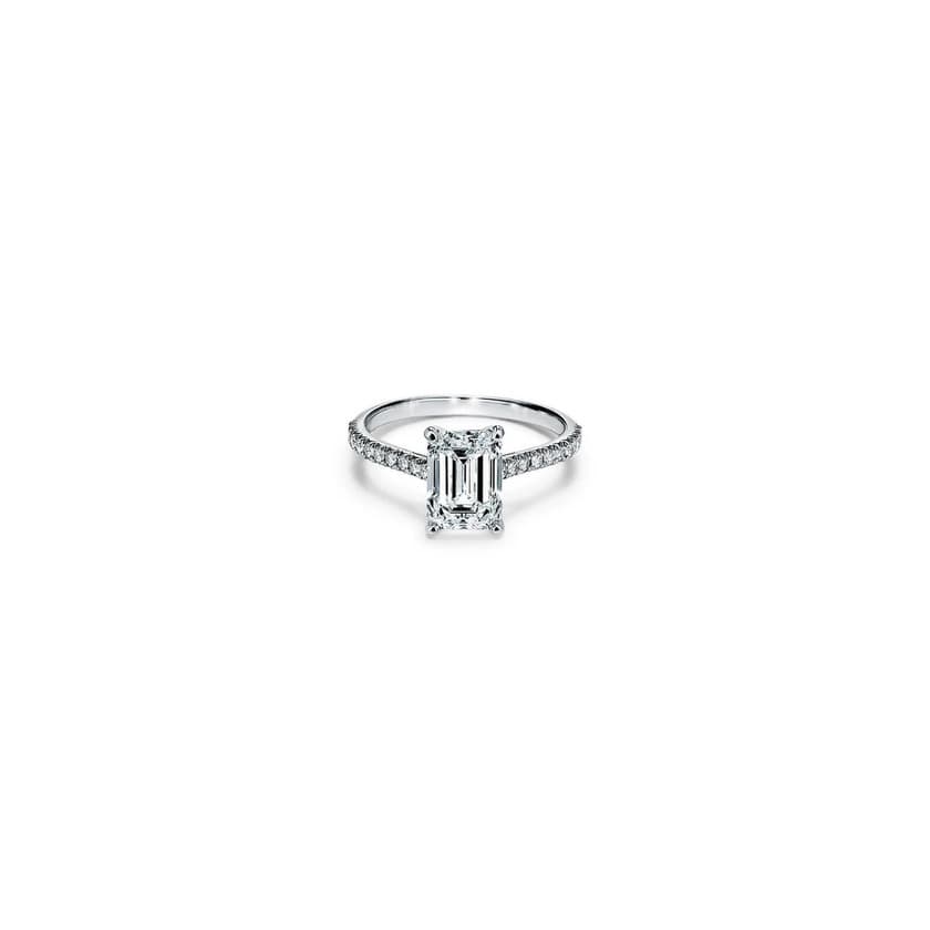 Product Tiffany Novo® Emerald-cut Engagement Ring 