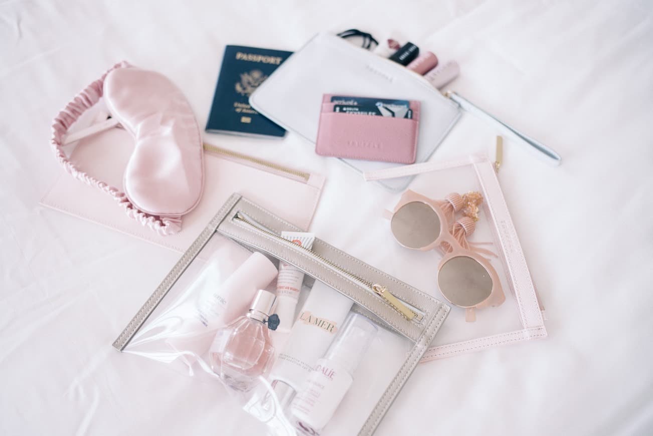 Fashion INSPO || How to Survive an Overnight Flight