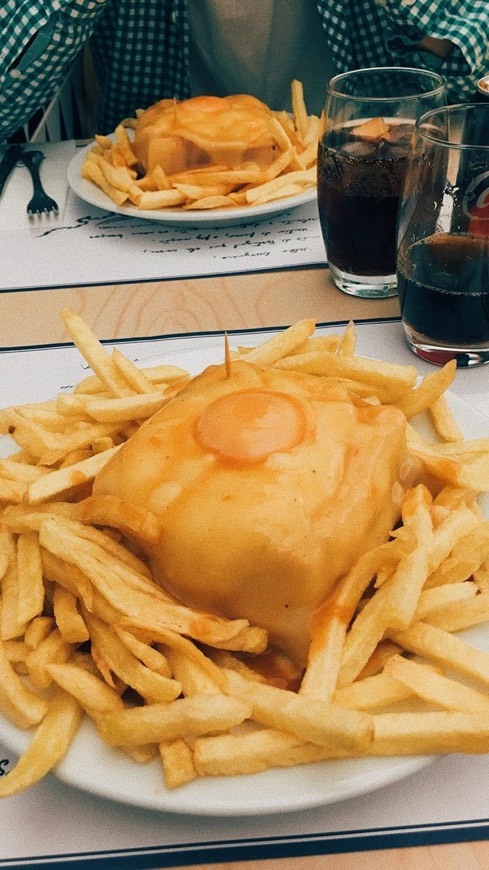 Restaurants Café Santiago(francesinha)