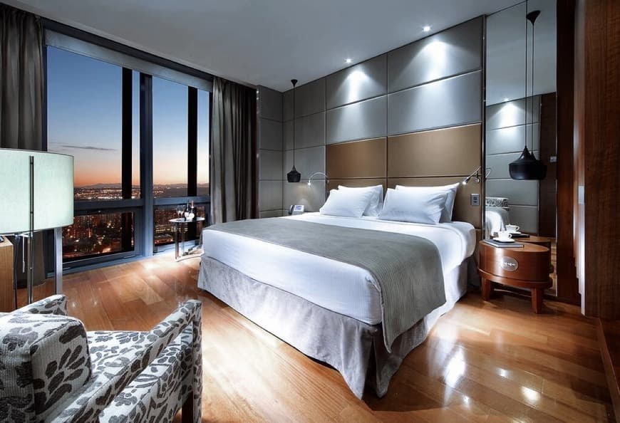 Lugar Hotel Eurostars Madrid Tower