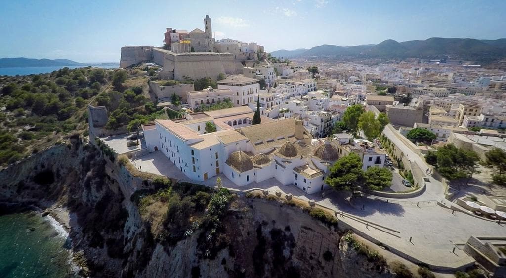 Lugar Dalt Vila