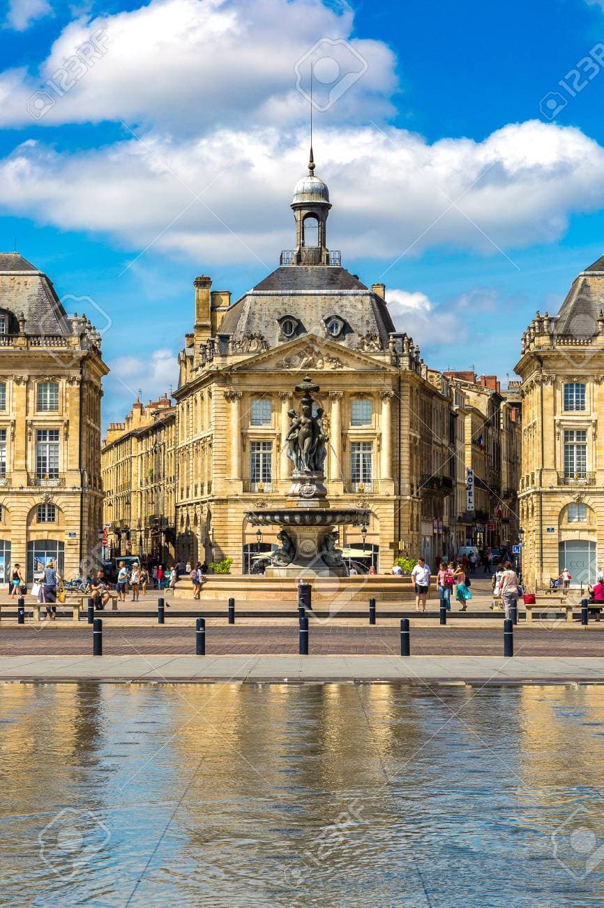 Place Bordeaux