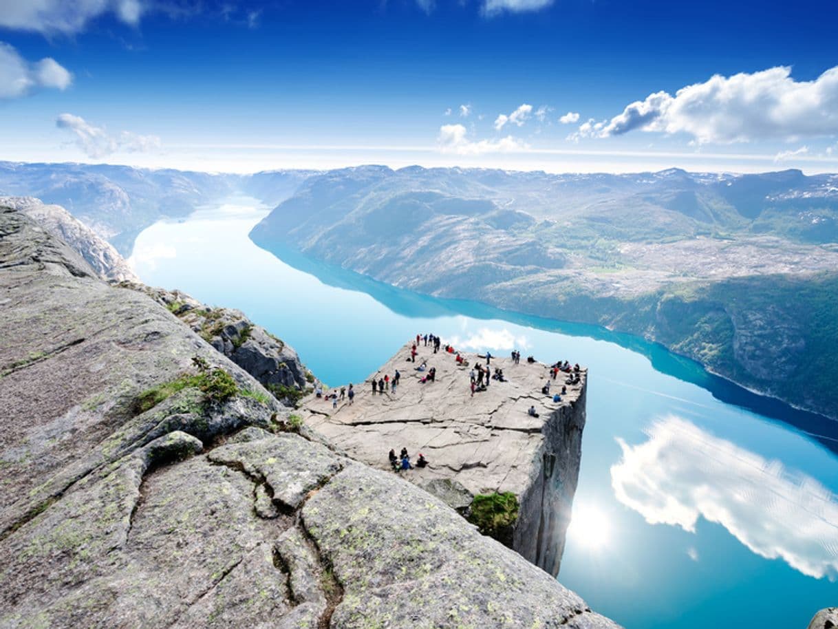 Lugar Preikestolen