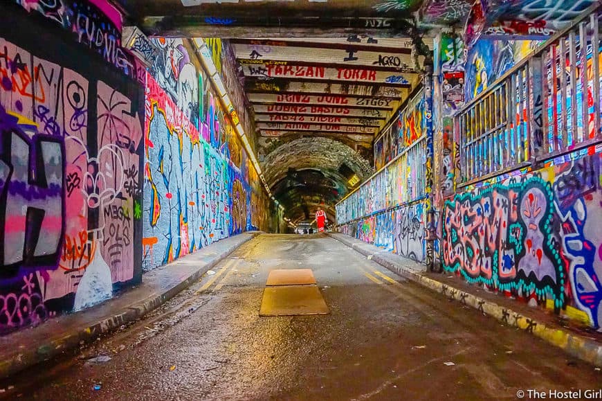 Place Banksy tunnel