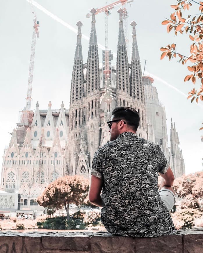 Lugar Basílica Sagrada Familia